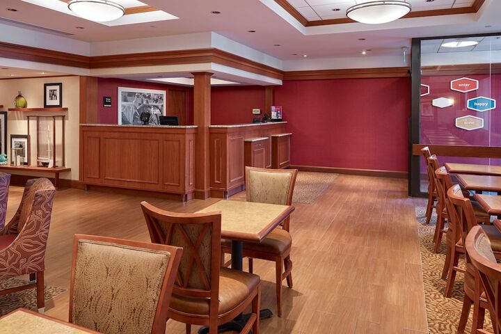 Hotel Interior 10 of 26