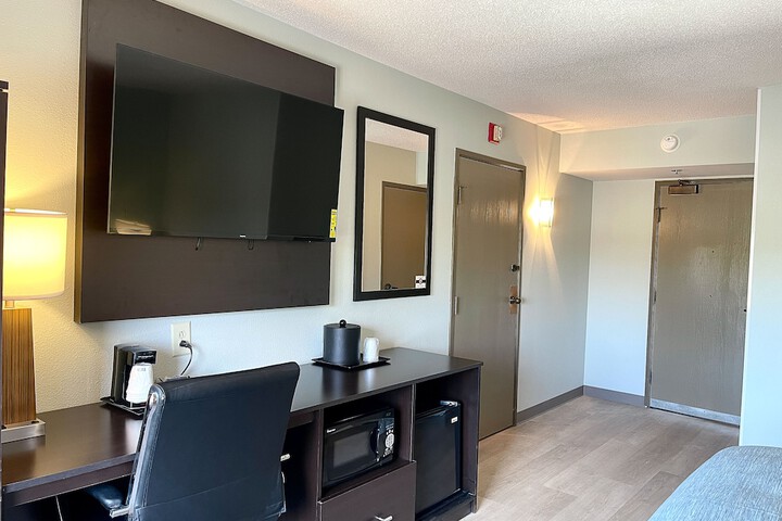 Room 19 of 58
