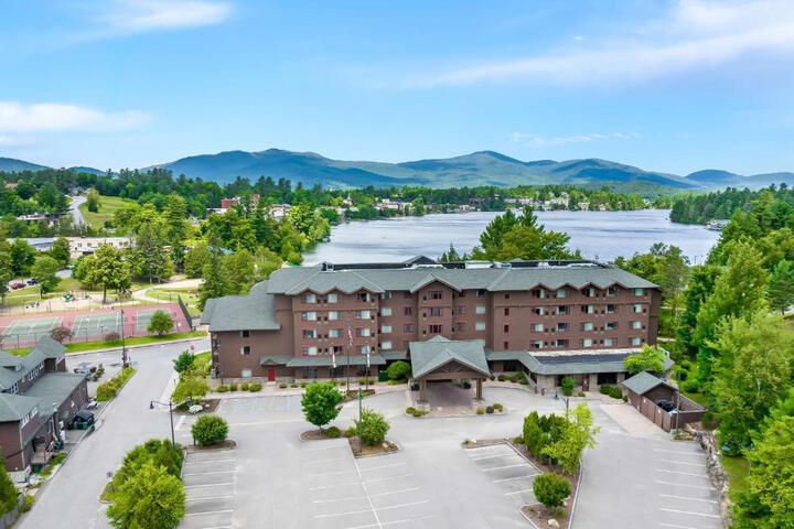 Hampton Inn & Suites Lake Placid