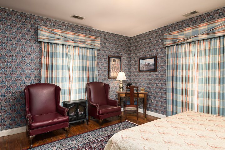 Room 44 of 62