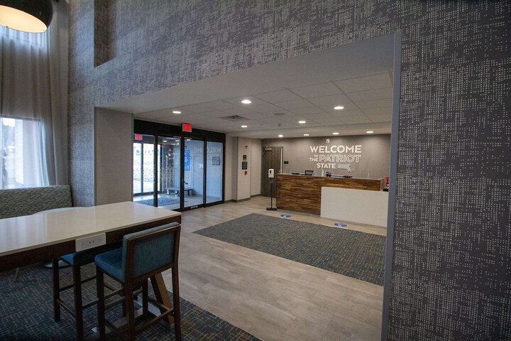 Hotel Interior 16 of 40