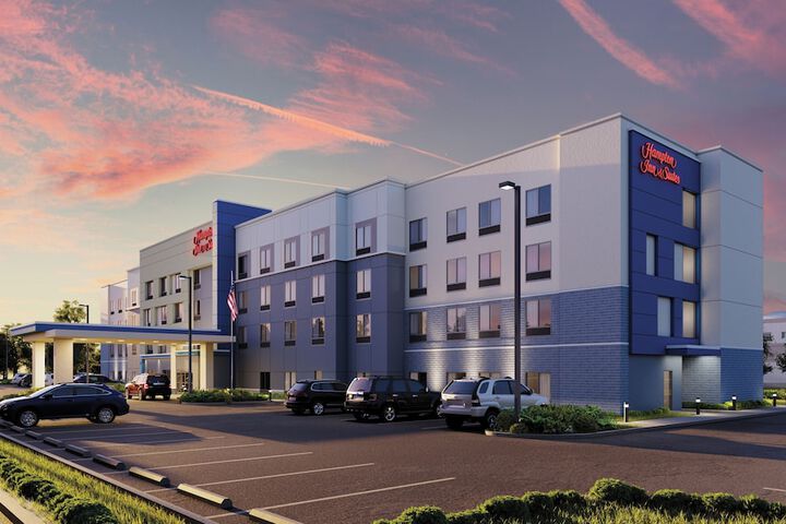 Hampton Inn & Suites by Hilton Long Island Farmingdale