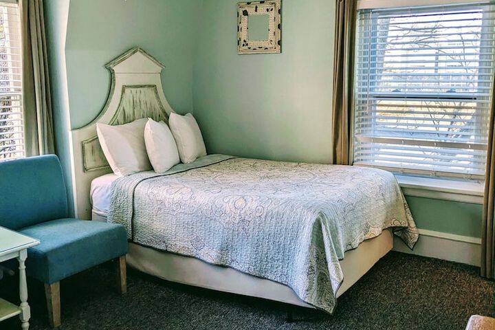 Room 20 of 119