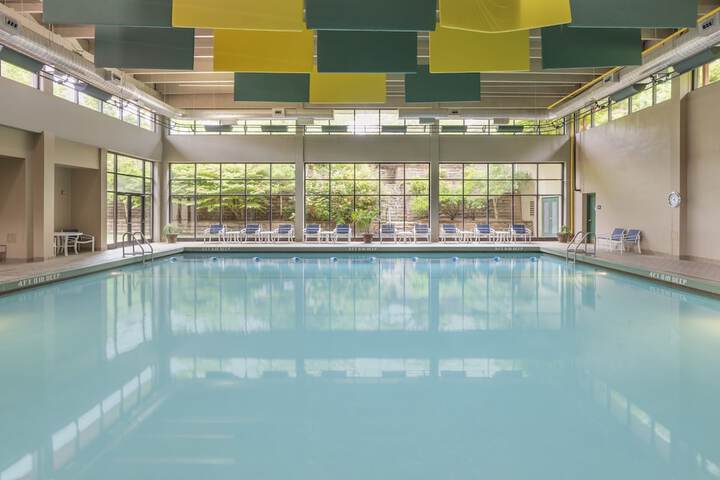 Pool 20 of 120