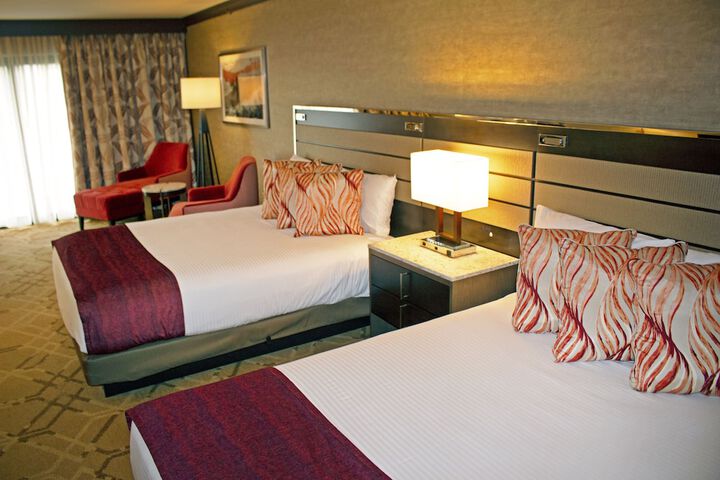 Room 6 of 15