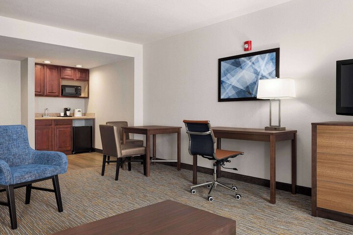 Room 32 of 88
