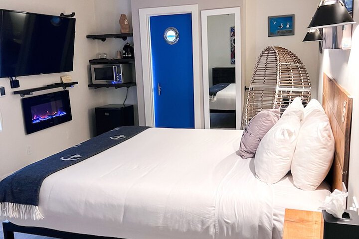Room 87 of 91