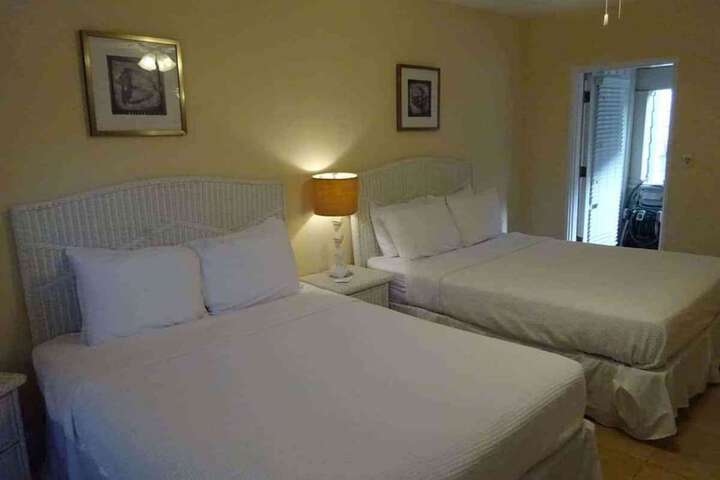 Room 48 of 141