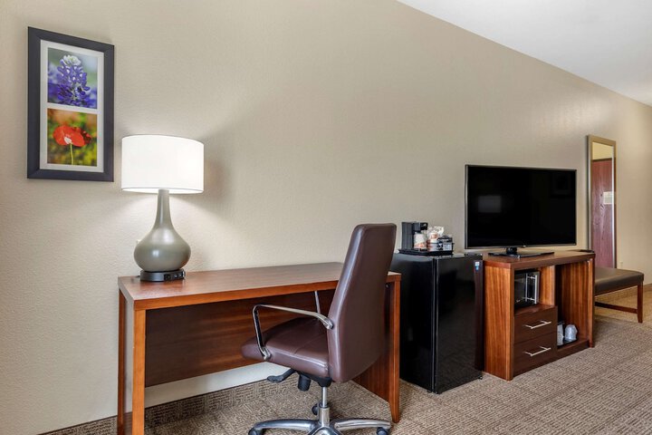 Room 13 of 29