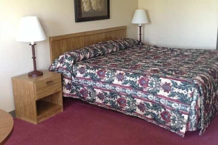 Room 7 of 22