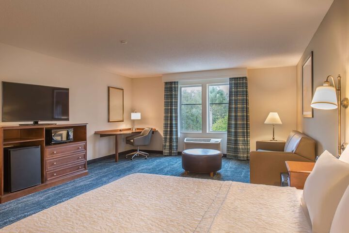 Room 41 of 59