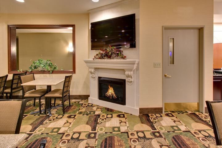 Holiday Inn Express Hotel & Suites Pleasant Prairie-Kenosha by IHG