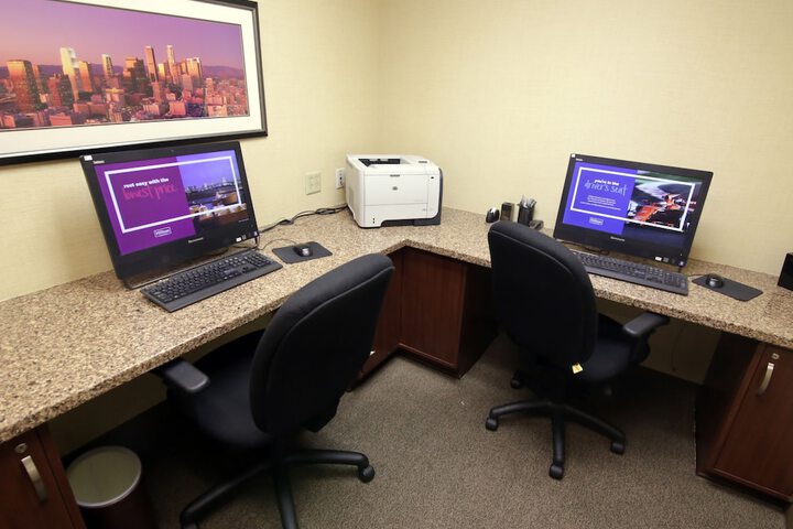 Business Center 38 of 38