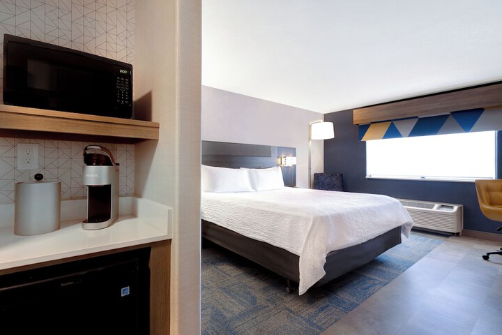 Holiday Inn Express & Suites Moab by IHG