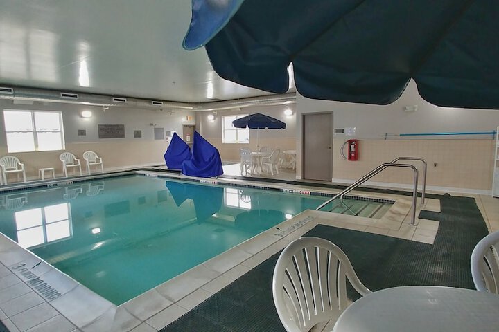 Pool 7 of 57
