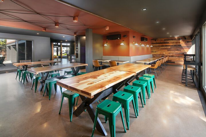 Waypoint Hotel