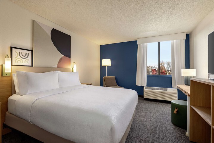 Room 21 of 39