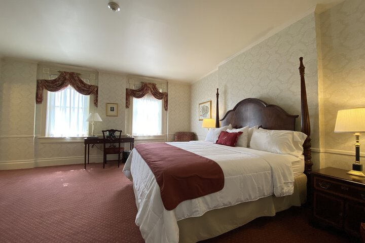 Room 43 of 55