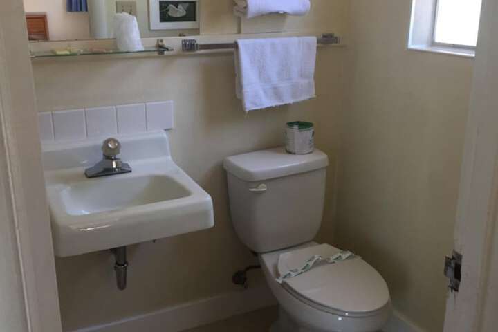 Room 14 of 30