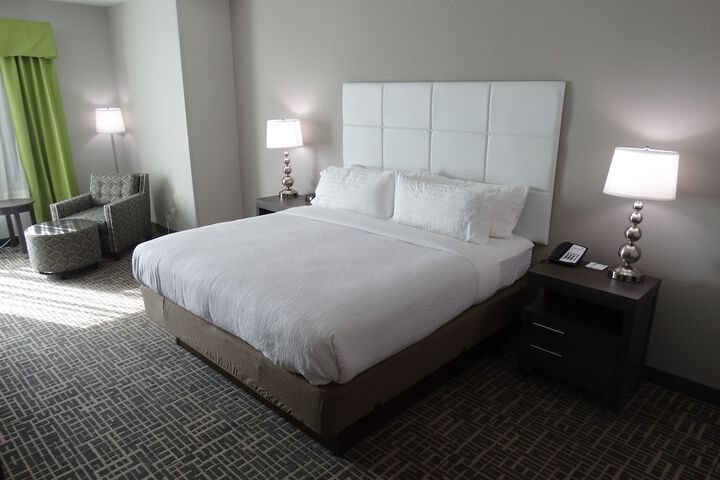 Room 17 of 30