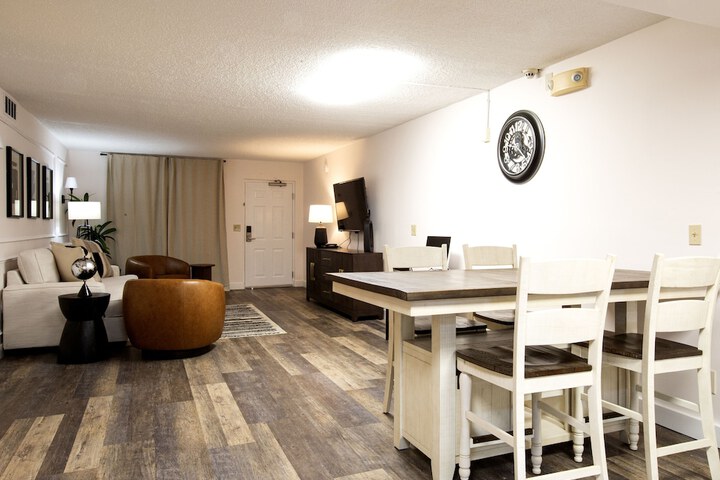Room 17 of 46