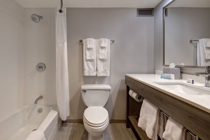 Room 20 of 63