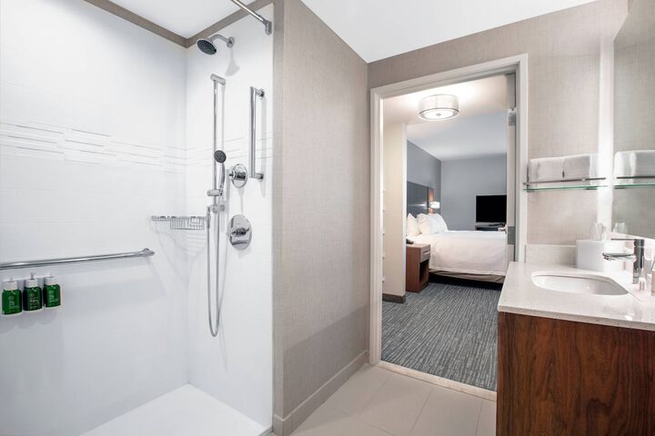 Room 29 of 49