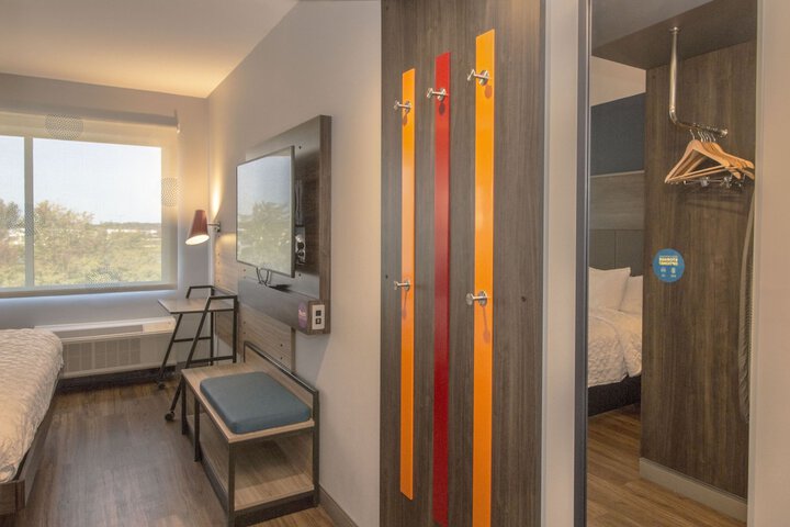 Tru by Hilton Norfolk Airport