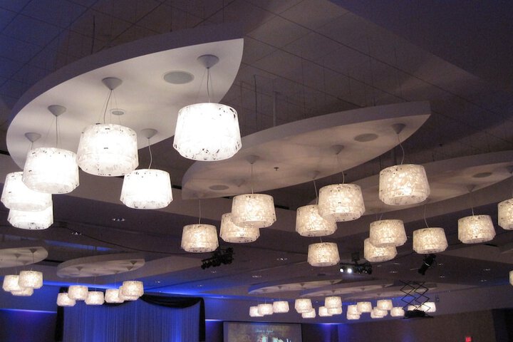 I Hotel & Illinois Conference Center