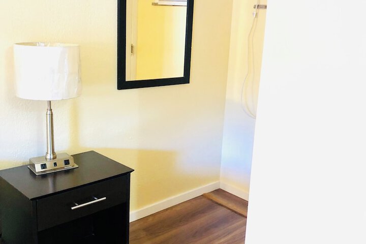 Room 18 of 60