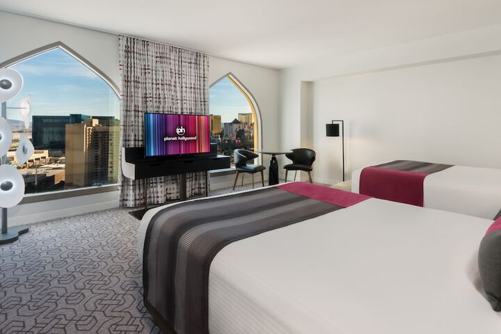 Room 42 of 74