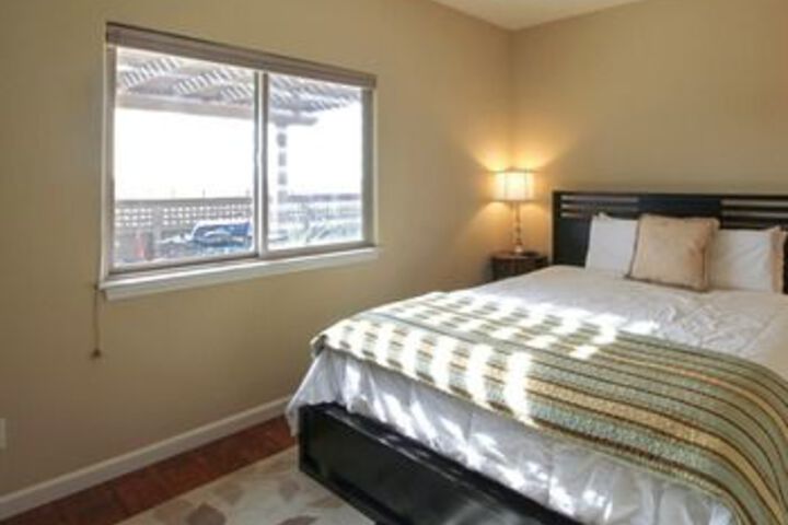 Bungalow at J and J Cellars 1 Br Home by RedAwning