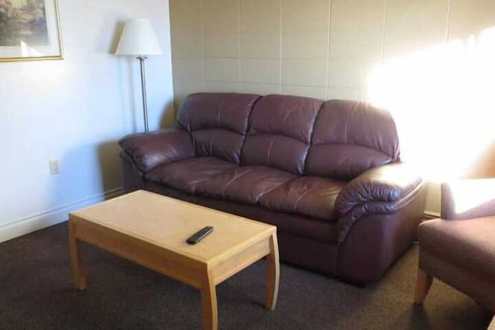 Room 18 of 24