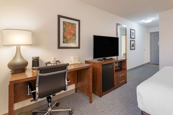 Room 26 of 59