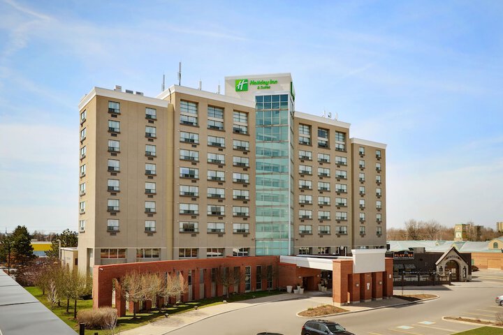 Hotel 4 of 34
