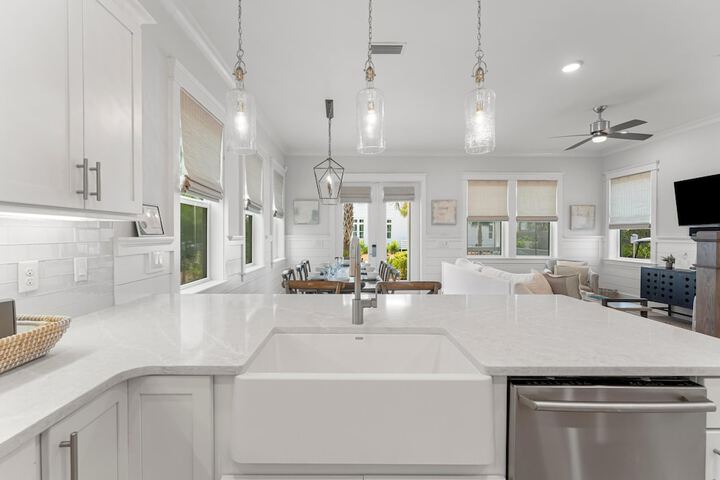 Prominence on 30A by Panhandle Getaways
