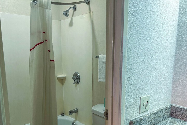 Motel 6 Atlanta Smyrna / Ballpark