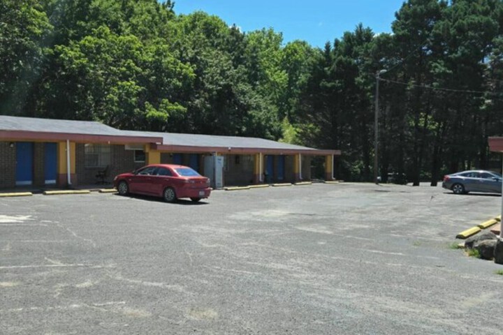 Lion Inn Albemarle by Hotel O Near US 52