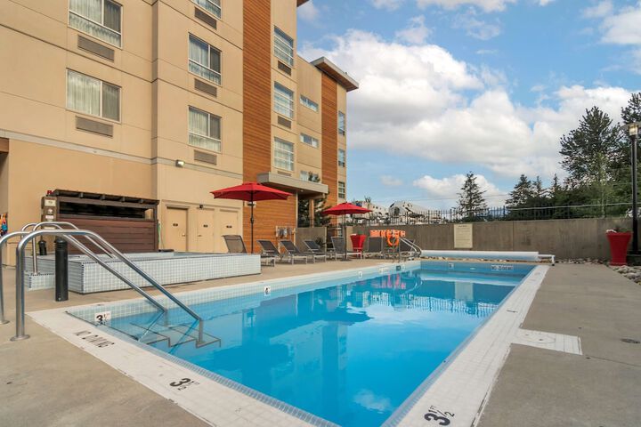 Pool 9 of 64