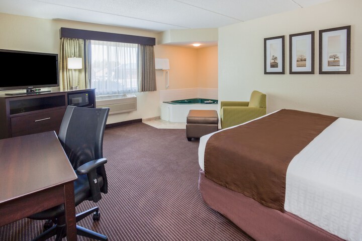 Room 10 of 34