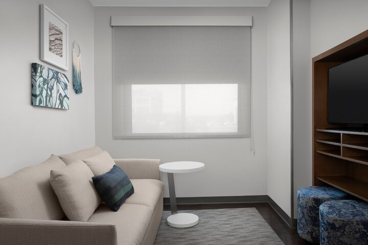 Room 26 of 46