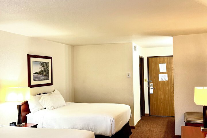 Travelodge by Wyndham Ishpeming / Marquette