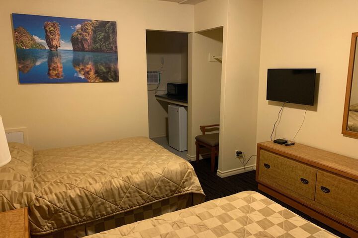 Room 30 of 31