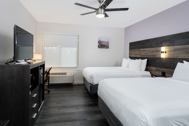 Room 42 of 68
