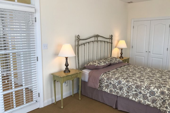 Room 82 of 133