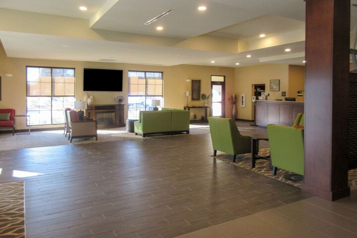 Hotel Interior 4 of 25