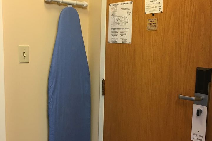 Room 21 of 49