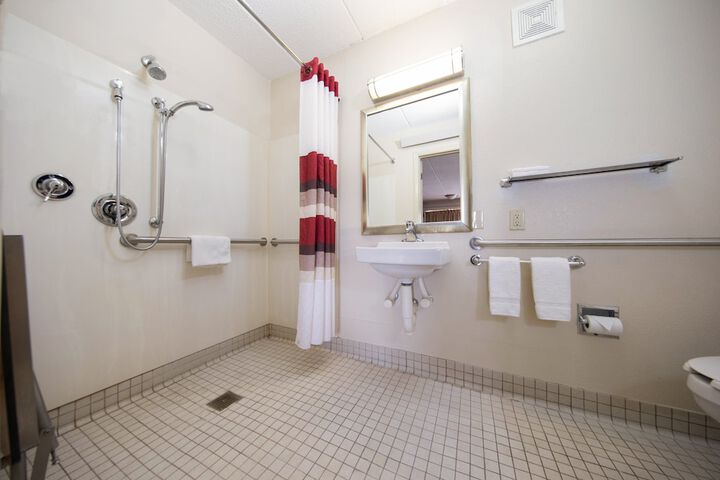 Room 12 of 31