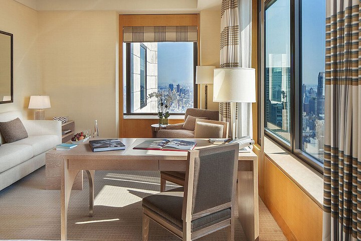 Room 51 of 130