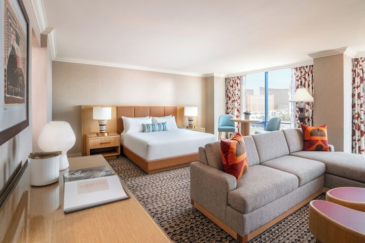 Room 32 of 134